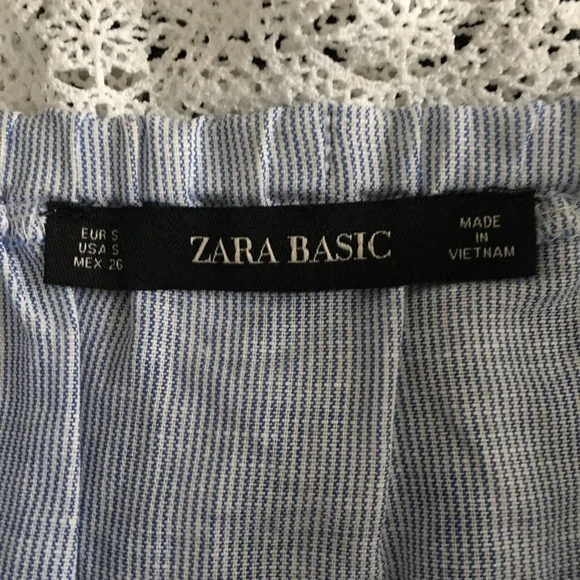 Zara Off the Shoulder Lace Trim Top S - Picture 2 of 2